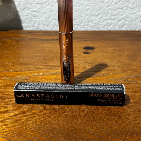 ❄️SOLD❄️Brow Genius Conditioning Brow Serum - Picture 2 of 2
